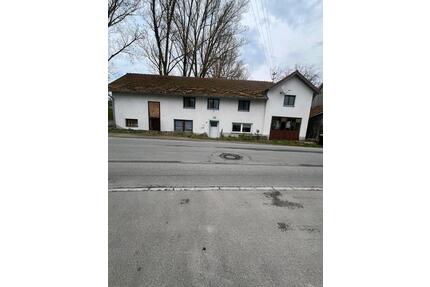 Haus mit werkschtadt schtall1046 m2 grund 230 m2 ☎️ 015732240732 - Roßbach