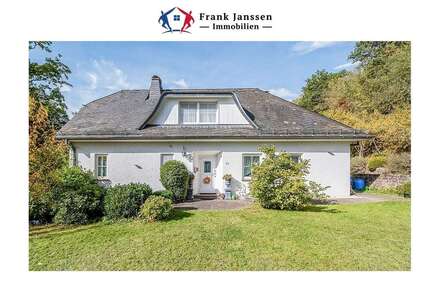 Haus zum Kaufen in Densborn 460.000,00 € 180 m²