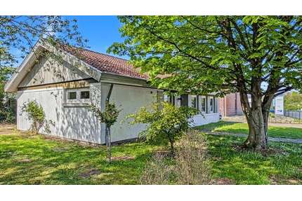 Haus zum Kaufen in Bad Segeberg 350.000,00 € 167 m²