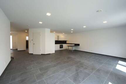 Wohnung zum Mieten in Rosdorf 1.500,00 € 120.7 m²