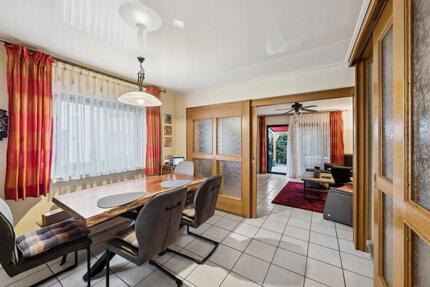 Ein Zuhause zum Wohlfühlen: Charmantes Haus mit Terrasse - Elsenfeld