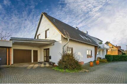 Lichtdurchflutete Doppelhaushälfte mit Wintergarten - ein ideales Zuhause für Ihre Familie - Düsseldorf Unterrath