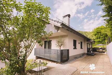 Haus zum Kaufen in Waldaschaff 745.000,00 € 178.77 m²