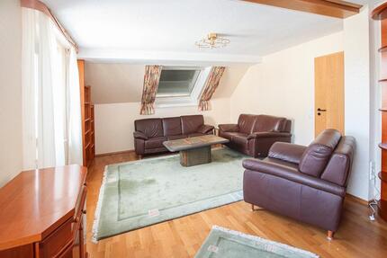 Gemütliche Zwei-Zimmer-Dachgeschosswohnung - Haan