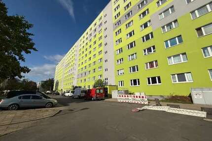 Wohnung zum Mieten in Magdeburg 296,00 € 49.47 m²