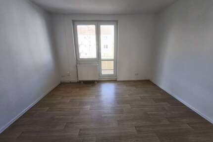 Wohnung zum Mieten in Merseburg 294,00 € 49 m²
