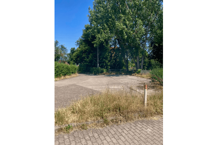 Grundstück zu verkaufen in Leipzig Lützschena 100.000,00 € 359 m² - Leipzig/ Lützschena