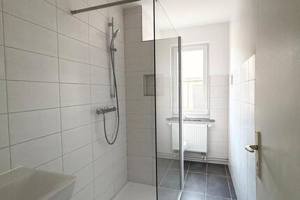 Seniorengerechte 2-Raum-Wohnung im Erdgeschoss – modernisiert 2026, zentral in Spremberg gelegen