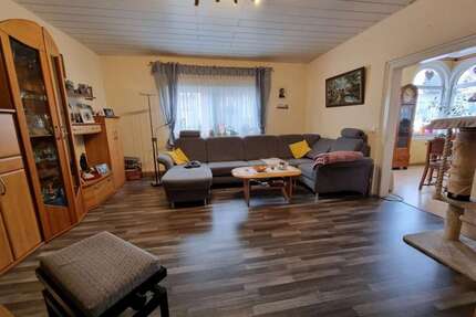 Top-saniertes Wohn- u. Geschäftshaus in ruhiger Stadtlage! - Neustadt bei Coburg