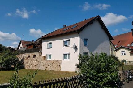 Sanierungsbedürftiges Haus in Wetterfeld - Roding