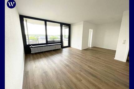 Renovierte 3-Zimmer-Wohnung: moderne Ausstattung, Balkon, neues Wannenbad, separate Küche, sep. WC - Köln Urbach