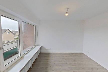 Perfekt für Familien: Große 4-Zimmer-Wohnung mit sonnigem Balkon - Isselburg Anholt