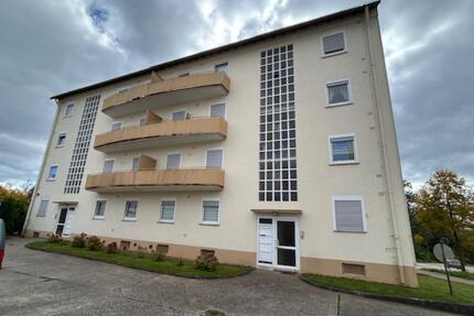 2 ZKB Balkon in Pirmasens - 450,00&nbsp;EUR Kaltmiete, ca.&nbsp; 53,00&nbsp;m&sup2; in Pirmasens (PLZ: 66955) Niedersimten