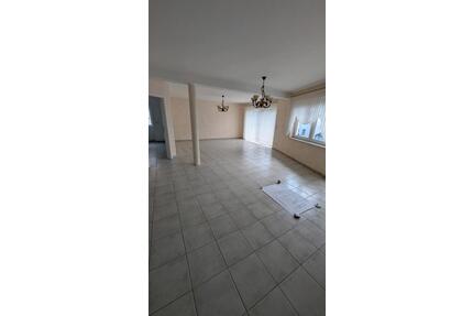 Großzügige 4-ZKB Wohnung in Mayen, 133qm, 2 Balkone + Garage