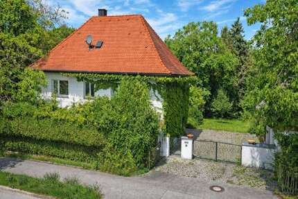 Haus zum Kaufen in Adlkofen 420.000,00 € 210 m²
