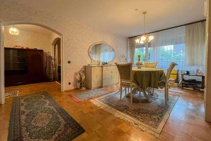 Wohnung zum Kaufen in Essen 139.000,00 € 84.02 m²