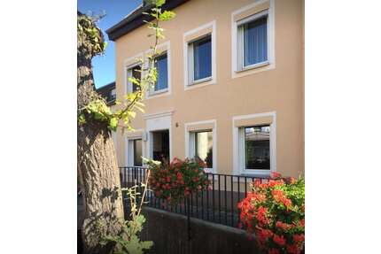 Haus zum Kaufen in Föhren 220.000,00 € 120 m²