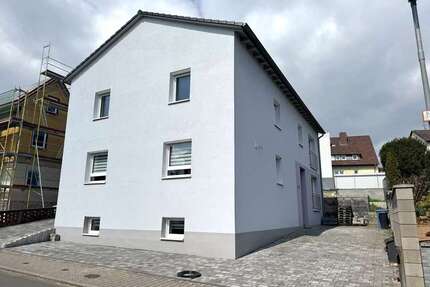 Haus zum Kaufen in Enkenbach-Alsenborn 779.000,00 € 300 m²