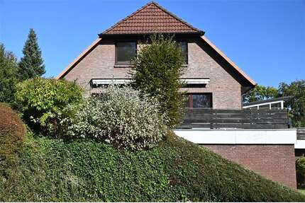 Haus zum Mieten in Hoisdorf 1.900,00 € 112 m²