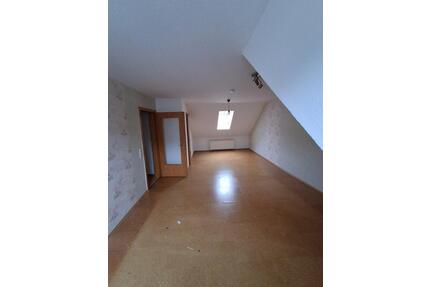 Lichtdurchflutete 3-Zimmer-Dachgeschosswohnung in Beverungen