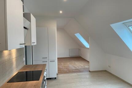 Helle 2,5 Zimmer-Wohnung (54m2) mit EBK - ab 01.06 - Wolfsburg Alt-Wolfsburg