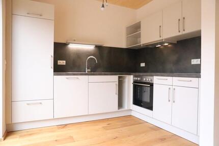 Erstbezug einer stilvollen 2-Zimmer-Wohnung in Schopfloch
