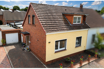 Haus zum Kaufen in Nordenham 99.000,00 € 78 m²