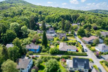 Haus zum Kaufen in Königswinter 616.000,00 € 202 m²