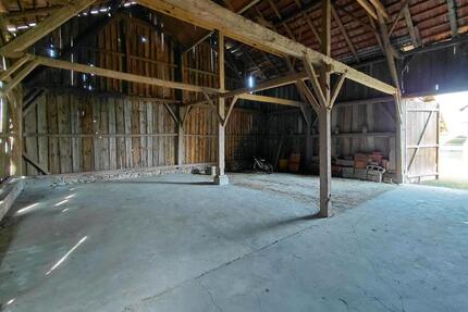 ScheuneLagerhalleGerätehalleGarage zu vermieten - Moosthenning