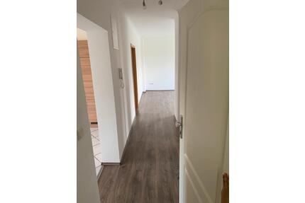 3ZKB in Hanweiler zu vermieten - 800,00&nbsp;EUR Kaltmiete, ca.&nbsp; 80,00&nbsp;m&sup2; in Kleinblittersdorf (PLZ: 66271)