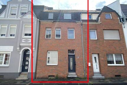 Raumwunder in Innenstadtlage! Einfamilienreihenhaus mit außergewöhnlich großem Garten - Eschweiler