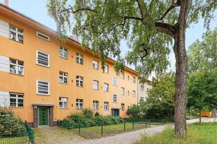 Helle 2-Zimmer-Altbauwohnung mit Balkon in Reinickendorf - vermietet - Berlin