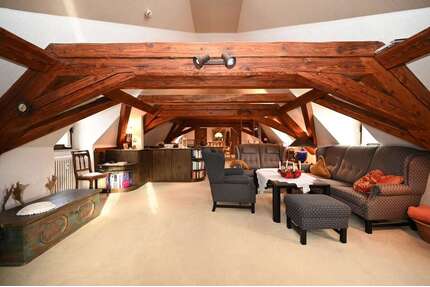 Wohnung zum Mieten in Pyrbaum 1.450,00 € 165 m²