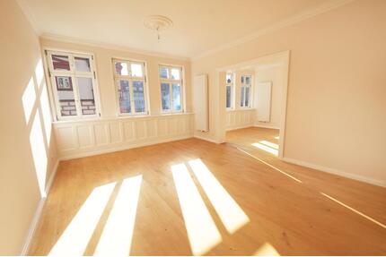 Einzigartige Altbau-Rarität in Bestlage am Coburger Marktplatz