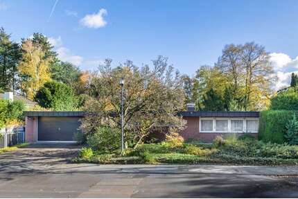 Haus zum Kaufen in Köln Müngersdorf 2.300.000,00 € 135 m² - Köln / Müngersdorf