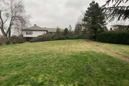 Grundstück zu verkaufen in Saulheim 950.000,00 € 1674 m²