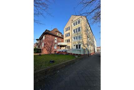 Helle 4-Zimmer-Wohnung mit Balkon und EBK im beliebten Stadtteil Heppens! Frei ab Mitte Mai! - Wilhelmshaven / Heppens