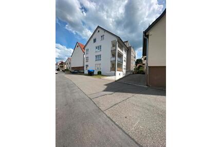 Privatverkauf! Attraktive 3-Zimmer-Dachgeschosswohnung - Dettingen an der Erms