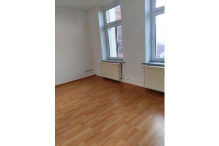 Sonnige 3-Raum-Wohnung - 424,00&nbsp;EUR Kaltmiete, ca.&nbsp; 73,00&nbsp;m&sup2; in Leisnig (PLZ: 04703)