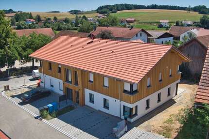 Wohnung zum Mieten in Hailing 750,00 € 80.74 m²