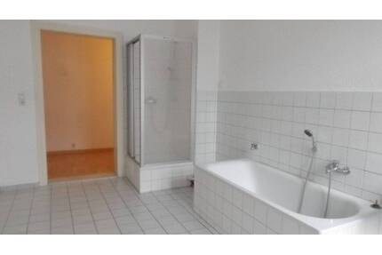 Perfekt für die kleine Familie - hofseitiger Balkon und Gemeinschaftsgarten - Görlitz Innenstadt