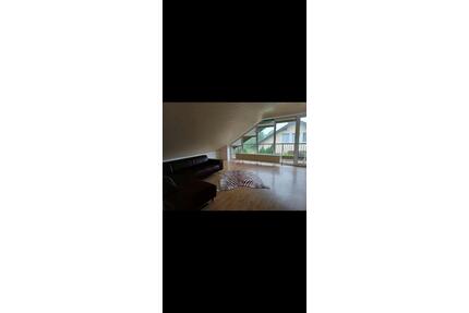 Wohnung mit großem Balkon - 985,00&nbsp;EUR Kaltmiete, ca.&nbsp; 106,00&nbsp;m&sup2; in Möhnesee (PLZ: 59519)
