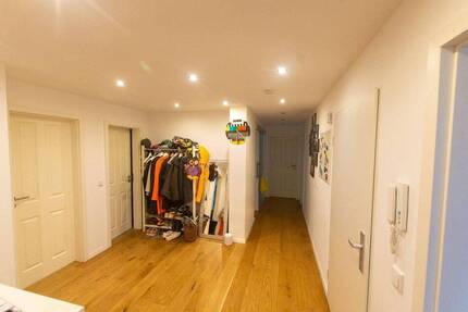 4 Zimmer-Wohnung mit Balkonen und Garten in Obergiesing - München