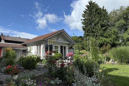 Haus zum Kaufen in Wolfegg-Rötenbach 799.000,00 € 228 m²