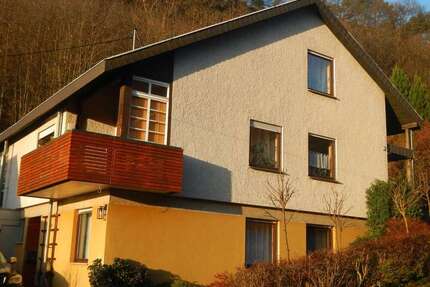 Haus zum Kaufen in Neustadt an der Weinstraße 579.000,00 € 227 m²