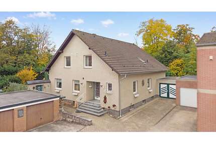 Haus zum Kaufen in Geilenkirchen 379.000,00 € 211 m²
