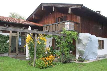 Haus zum Kaufen in Gauting 2.900.000,00 € 240 m²