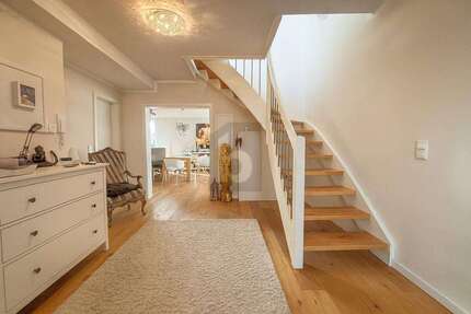 Wohnung zum Kaufen in Rosdorf 530.000,00 € 163 m²