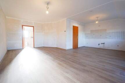 Gelder-Kapellen: Charmante 2-Zimmer-Wohnung mit Dachterrasse in Kapellen - Geldern