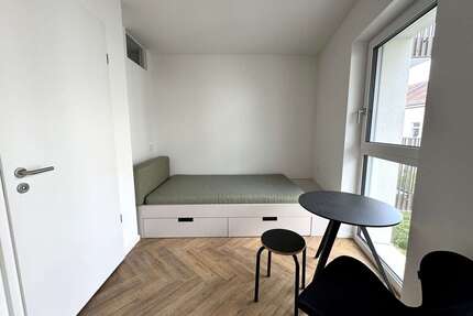 Wohnung zum Mieten in Berlin 580,98 € 23.7 m²